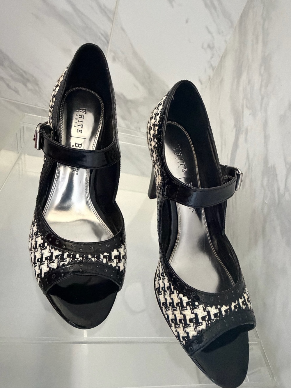 White House Black Market Black & White Tweed Mary Jane Peep-Toe Heels size 6.5
